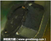 使用銀(Ag)鍍層的電源電感器(Power Inductors)，經(jīng)過(guò)推力測(cè)試后，零件端點(diǎn)上已經(jīng)看不到任何鍍層的痕跡了，所以其耐推力就比較小。