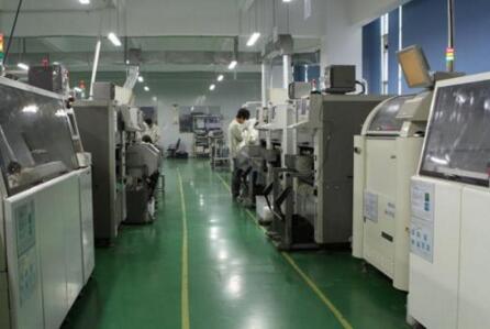 如何選擇合格的SMT加工廠家？