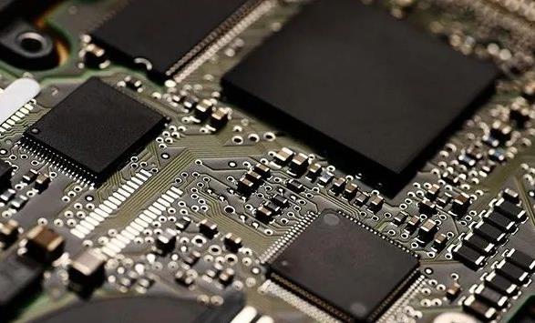 PCBA加工貼片元器件與插件元器件的區(qū)別在哪？